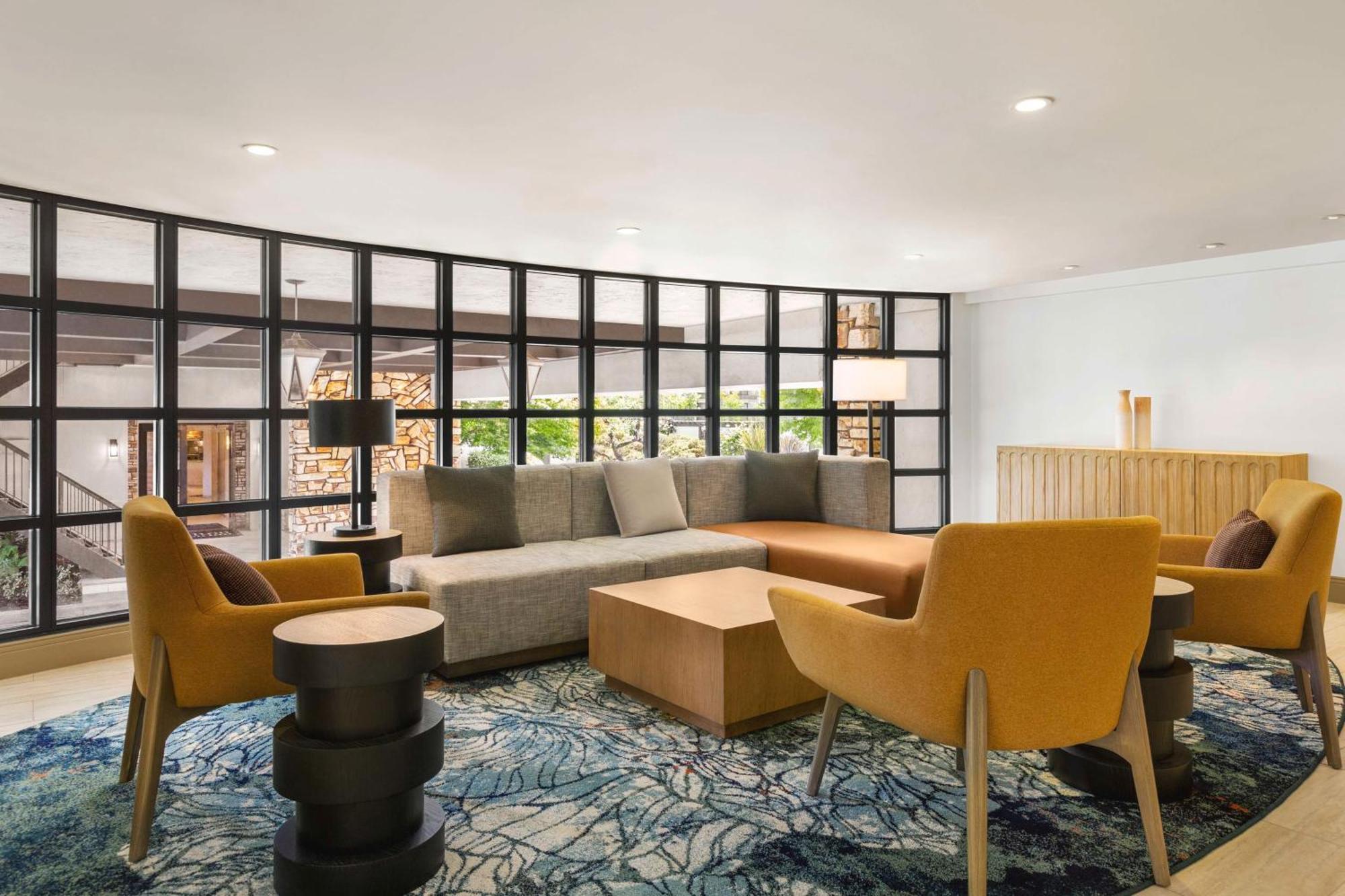 Hilton Garden Inn Monterey Luaran gambar
