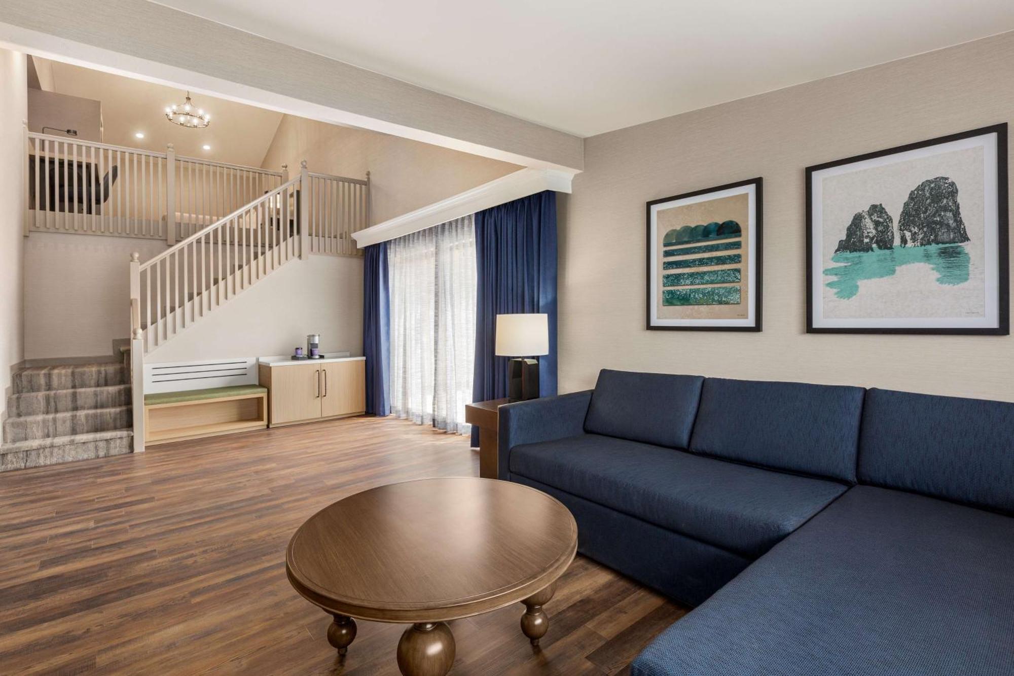 Hilton Garden Inn Monterey Luaran gambar